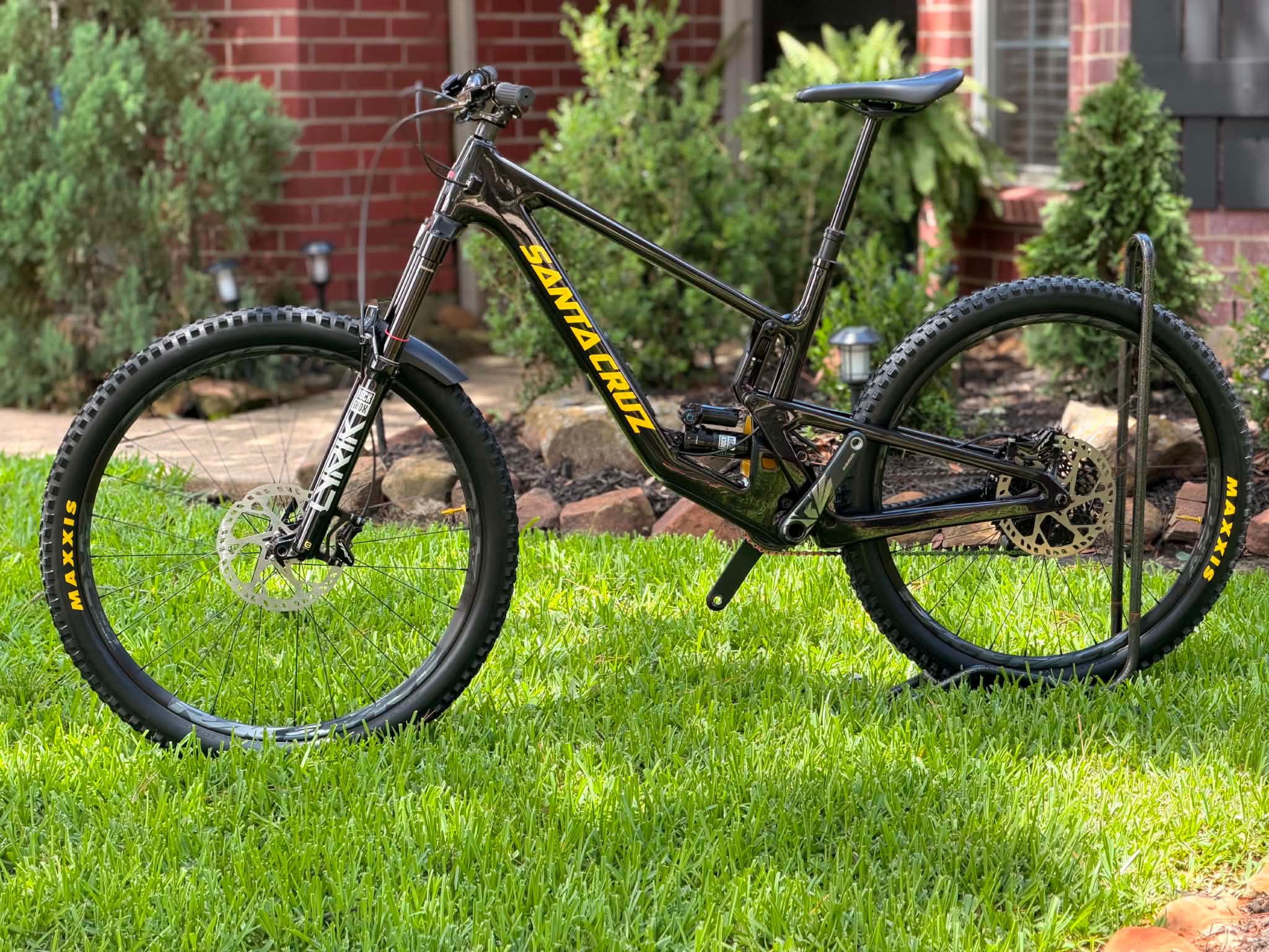 2025 Santa Cruz 5010 CC MX mountain bike